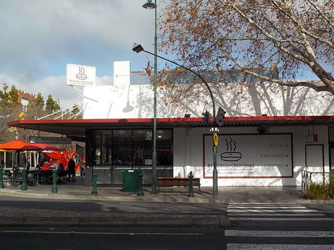 Bendigo's Original Pie Shop - ACT Tourism 0