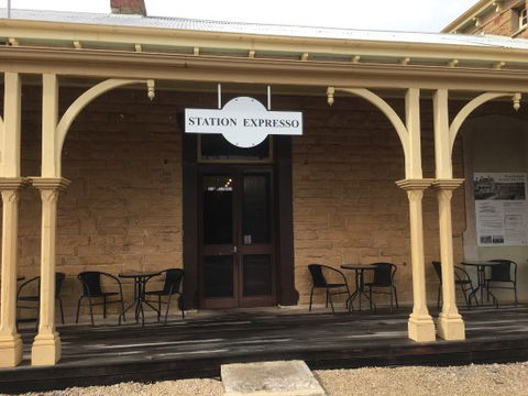 Station Expresso - ACT Tourism 0