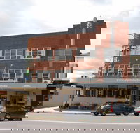 The Alpine Hotel Restaurant Cooma - ACT Tourism