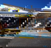 Finny's By The Wharf - ACT Tourism