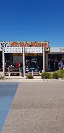 Martins Pie Place - ACT Tourism 0