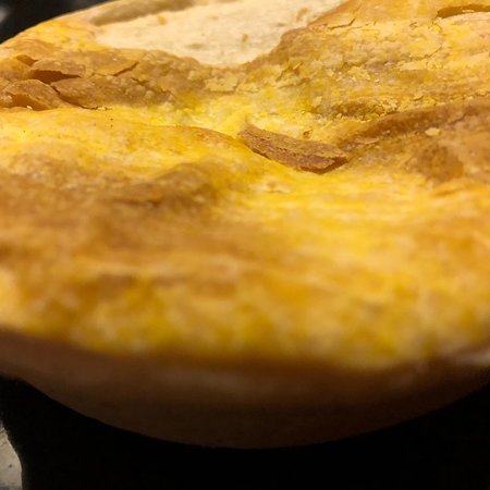 Guyra Country Fresh Hot Bread Shop - ACT Tourism 0