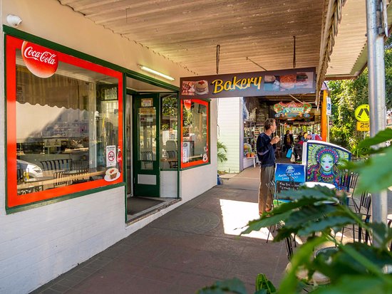 Nimbin NSW ACT Tourism
