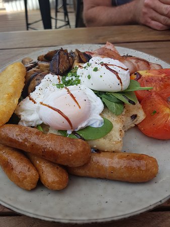 The Temora Hotel - ACT Tourism 0