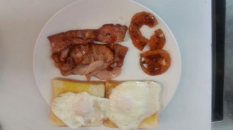 Lucky's Charcoal Chicken & Coffee Lounge - ACT Tourism 0