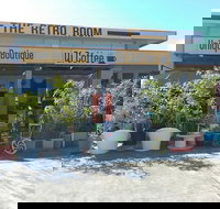 The retro room - ACT Tourism