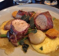 Belluci's Trattoria - ACT Tourism