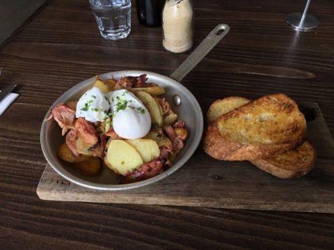 EQ Cafe - ACT Tourism 0