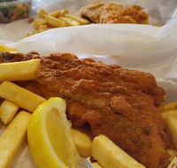 Burleigh Heads Fishmongers - ACT Tourism