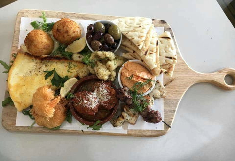 Montano's Patisserie Cafe - ACT Tourism 0