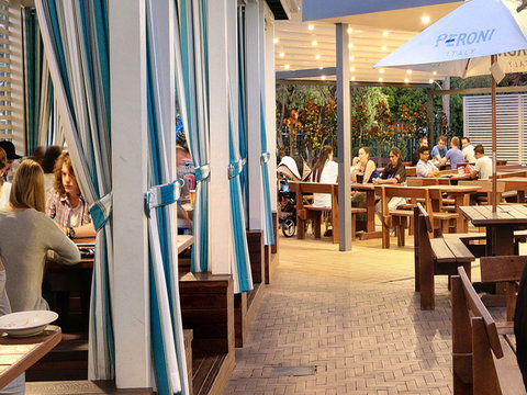 The Kooringal Hotel - ACT Tourism 0