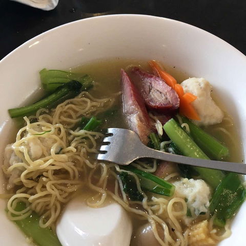Golden BBQ Seafood Restaurant - ACT Tourism 0