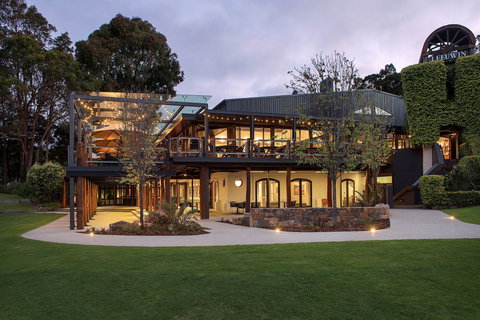 Leeuwin Estate - ACT Tourism 0