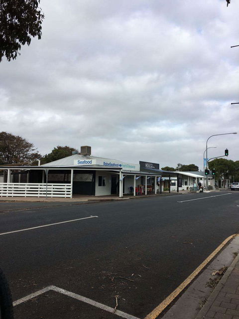 Robe Fresh Seafood & Takeaway - ACT Tourism 0
