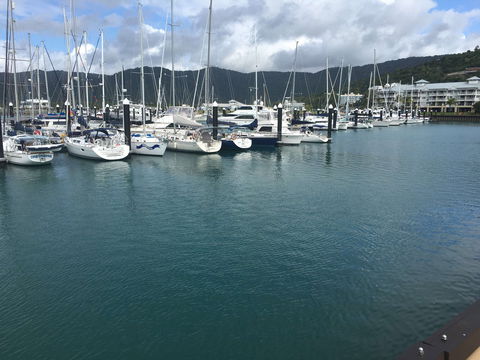 Whitsunday Sailing Club - ACT Tourism 0