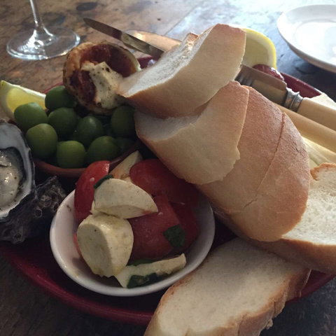 Juanita's - ACT Tourism 0