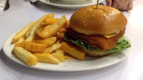 Pippies At The Point - ACT Tourism 0