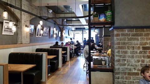 Ribs & Burgers - Hawthorn - ACT Tourism 0