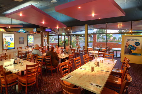 The Brook Hotel - ACT Tourism 0