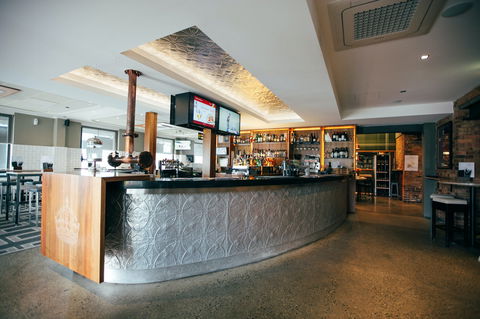 QA Hotel - ACT Tourism 0