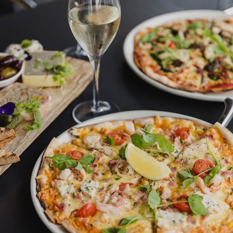 Canon Food, Bar And Espresso - ACT Tourism 0