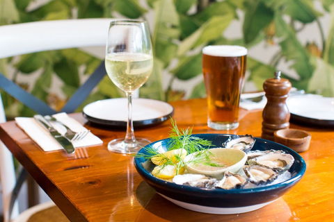 Beach Road Dining - ACT Tourism 0
