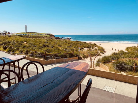 Steamers Bar And Grill - ACT Tourism 1