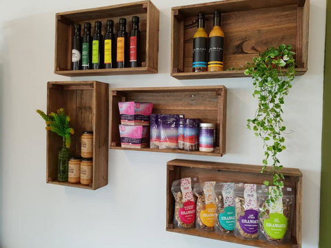 Boo's Place Lakeside - ACT Tourism 2