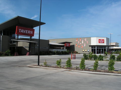 Mayfair Ridge Tavern - ACT Tourism 0