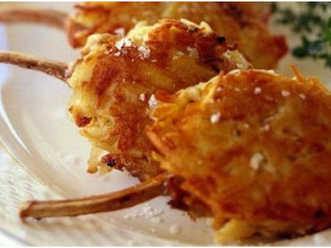 Peregrines Brasserie At Cowra Services Club - ACT Tourism 0