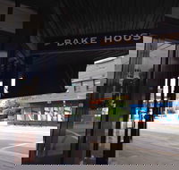 Ionsky's Bake House - ACT Tourism