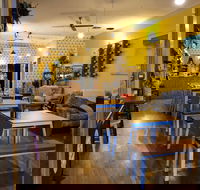 Food Wine Friends - ACT Tourism