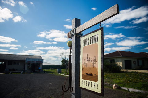 Robe Town Brewery - ACT Tourism 1