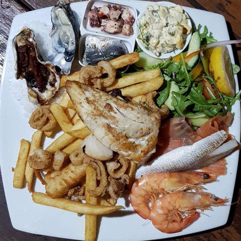 Monkey Mia WA ACT Tourism