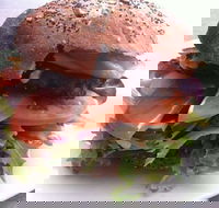 MM Burger Bar and Take Away - ACT Tourism