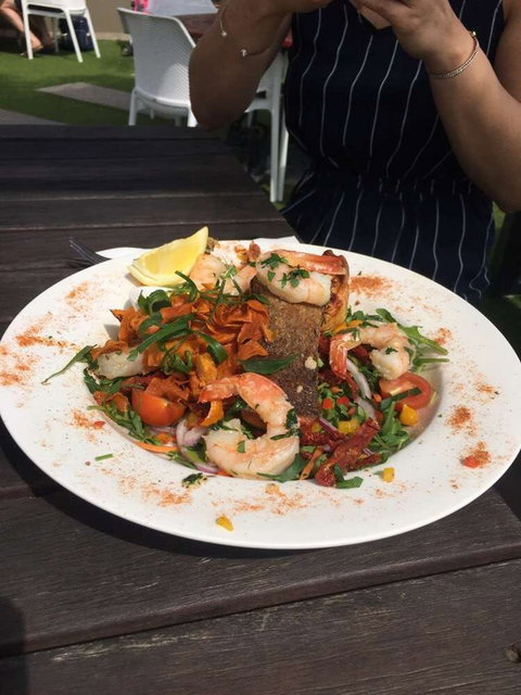 Dukes Inn - ACT Tourism 0