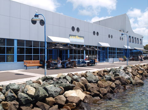 GJ's Bay Cafe And Grill - ACT Tourism 0