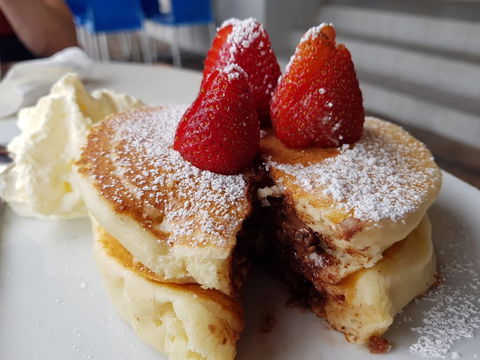 GJ's Bay Cafe And Grill - ACT Tourism 1