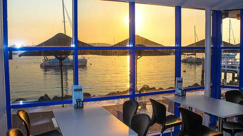 GJ's Bay Cafe And Grill - ACT Tourism 2