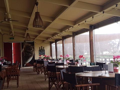 Angas Plains Wines Cellar Door - ACT Tourism 0