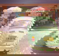 Single Fin Canteen and Goods - ACT Tourism