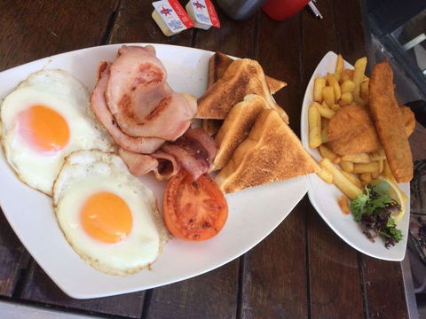 Ben's Fish & Chips - ACT Tourism 0