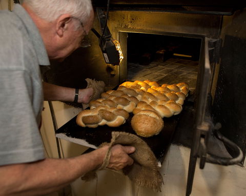 Apex Bakery - ACT Tourism 1