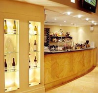 Finz Restaurant and Bar - ACT Tourism