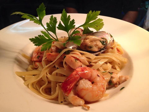 Yellowfin Seafood Restaurant - ACT Tourism 0