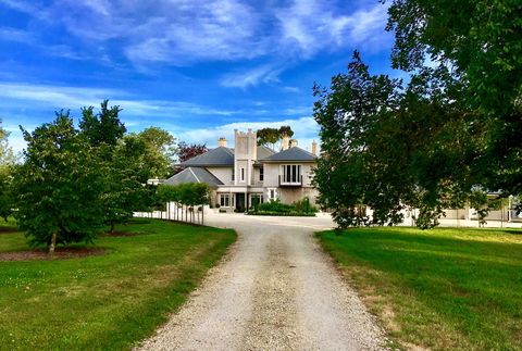 Waterton Hall Wines - ACT Tourism 0