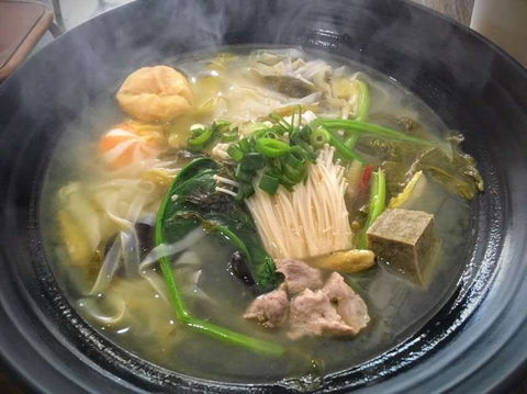 White Rabbit Record Bar - ACT Tourism 0