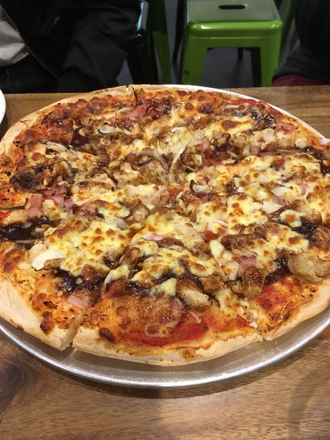 Pizza Pizzazz Currambine - ACT Tourism 0