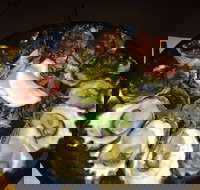 Sunnyside Tavern - ACT Tourism