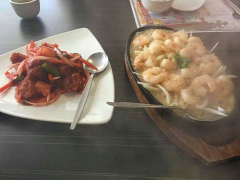 Young Mandarin Court - ACT Tourism 0